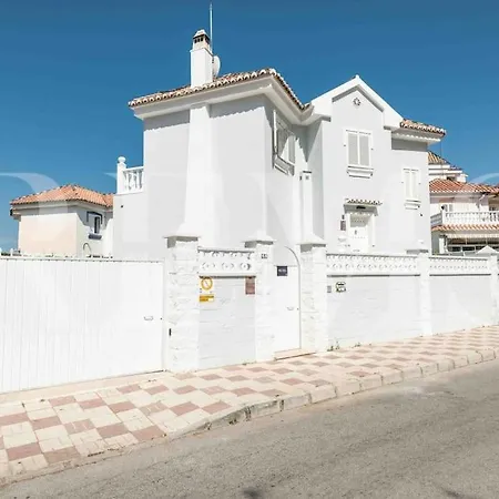 Full House With Pool, Bbq And Garden By Rems Prázdninový dům Torremolinos