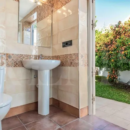 Сasa de vacaciones Full House With Pool, Bbq And Garden By Rems Torremolinos
