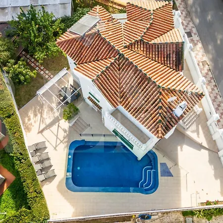 Full House With Pool, Bbq And Garden By Rems Дом отдыха Торремолинос